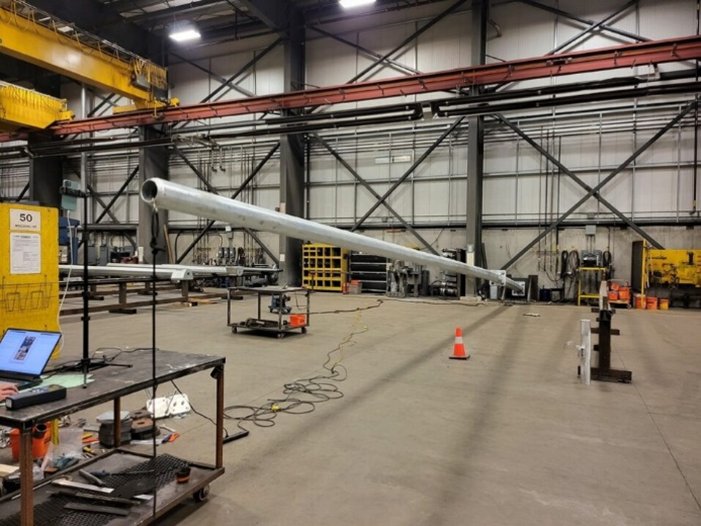 Cantilever pole lab setup